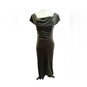 Xscape Moss Green Off the Shoulder Velvet Gown Dress Womens 12 Bodycon Holiday